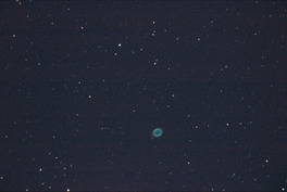 Nébuleuse de la Lyre M57 photographiée au télescope